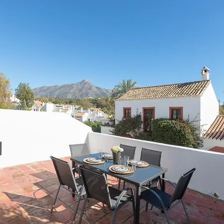 Encantadora Casita Estilo Andaluz *