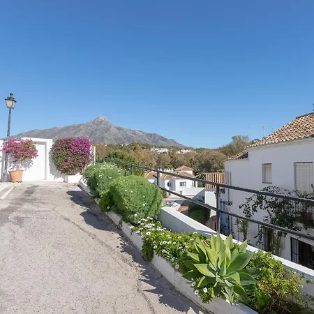 Encantadora Casita Estilo Andaluz