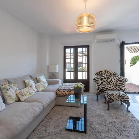 Encantadora Casita Estilo Andaluz * Marbella